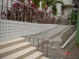 活動中心斜坡道 活動中心斜坡道